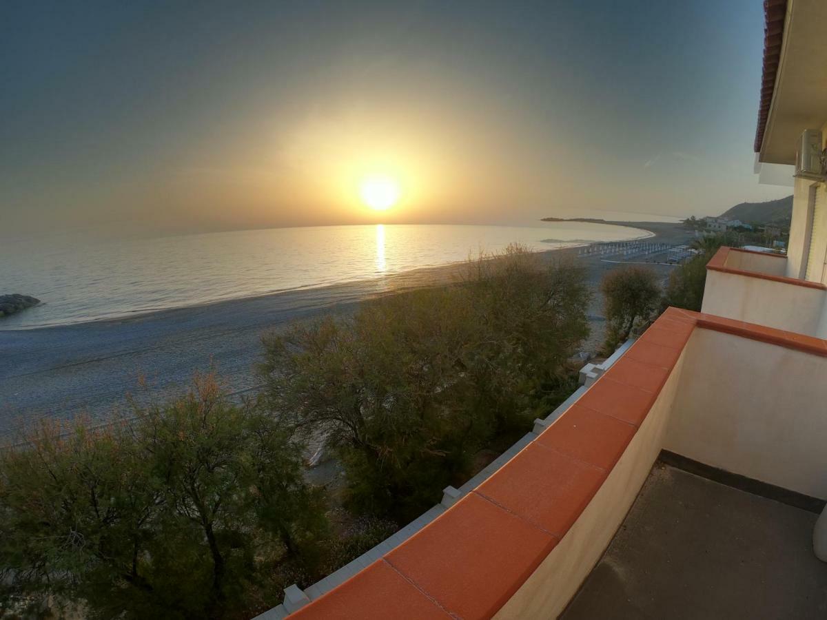 Rivamare Campora Casa Vacanze Campora San Giovanni Exterior photo